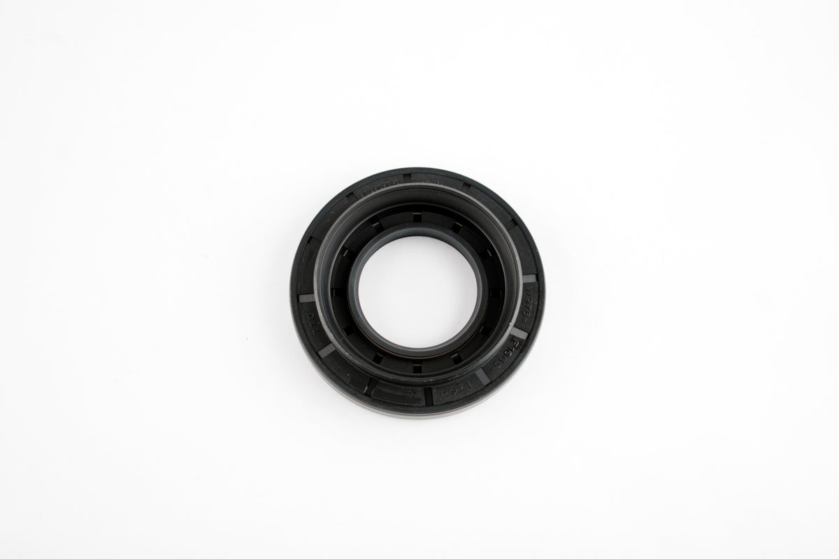 Impeller Shaft Oil Seal; Yamaha 1800 / 1900 08-26