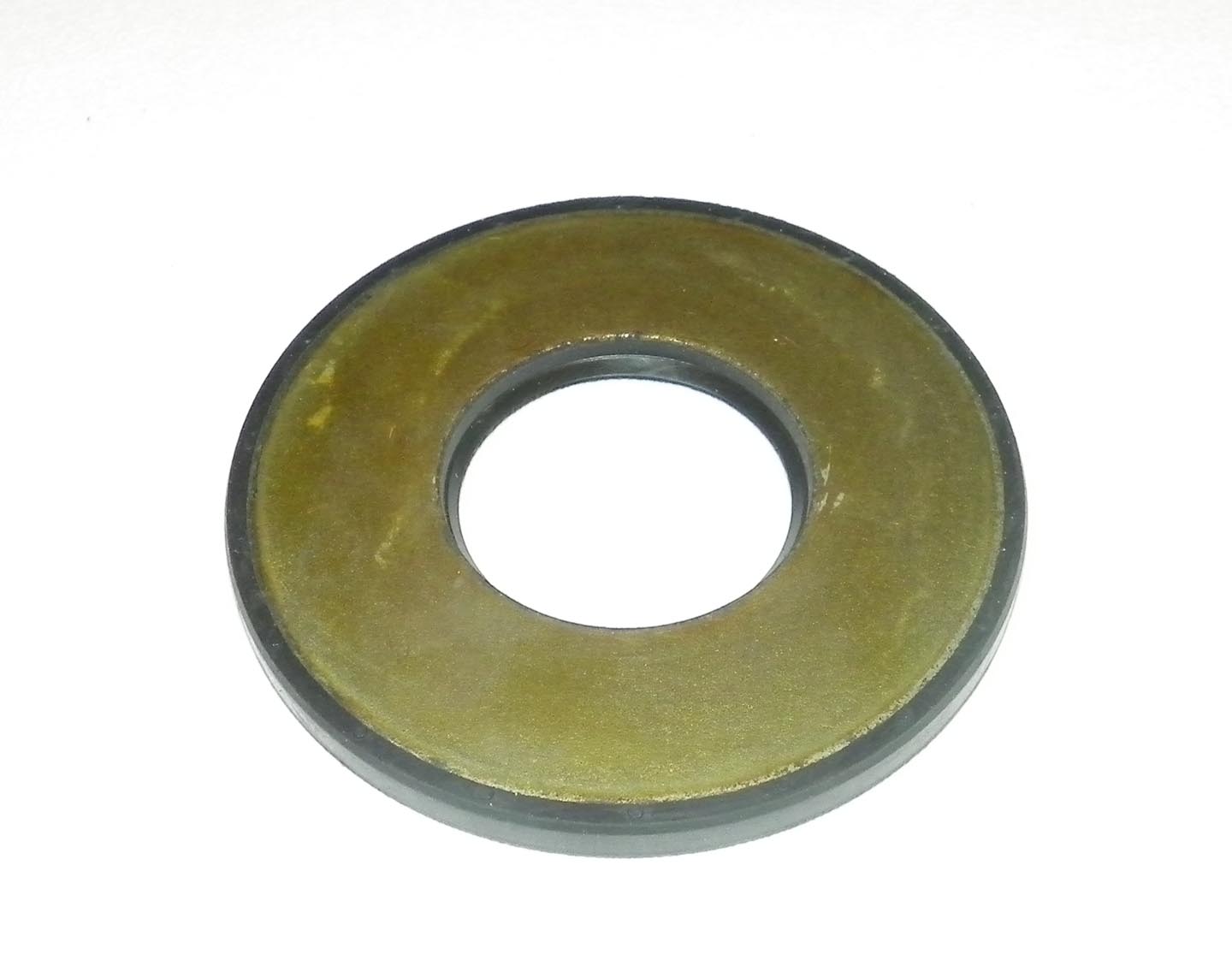 Crankshaft Oil Seal; Kawasaki 900 / 1100 95-06