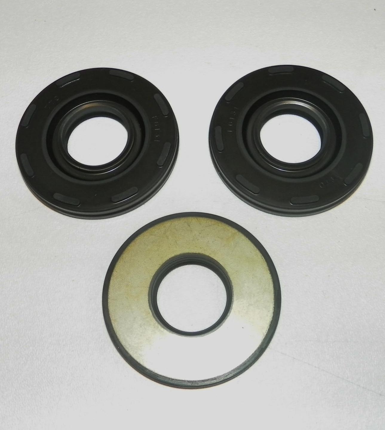 Crankshaft Oil Seal Kit; Kawasaki 650 / 750 86-02