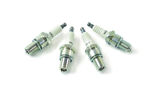 Spark Plug; B8EG / 3997